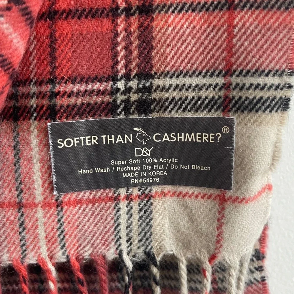 D&Y Plaid Scarf Women OS Red Cream Softer Than Cashmere‎ Acrylic Fringe Tartan